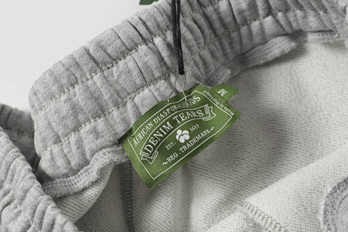 EM Sneakers Denim Tears Cotton Wreath Shorts Gray and Diamond