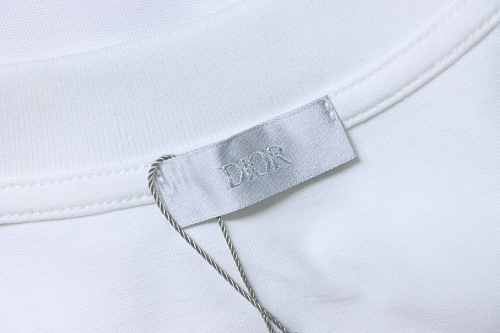 EM Sneakers DiorT-Shirt Large Back Logo Appliqué & Letter Embroidery White