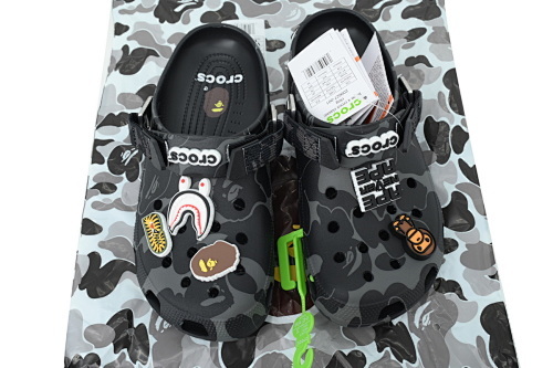 EM Sneakers Crocs × Bape Classic Clog  ABC Camo Black
