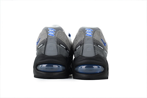 EM Sneakers Nike Air Max 95 × Undefeated Concord