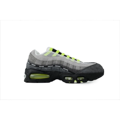EM Sneakers Nike Air Max 95 × Undefeated Geo Exclusive - NYC Neon 02