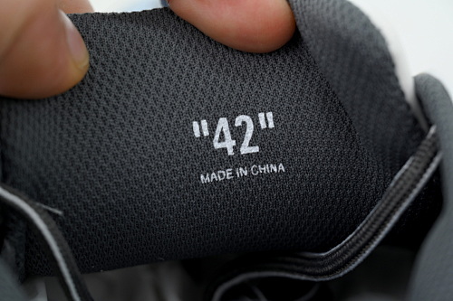 EM Sneakers OFF-WHITE Be Right Back Out Of Yellow Gray