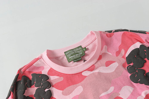 EM Sneakers Denim Tears Cotton Wreath T-Shirt-208 Camo Pink