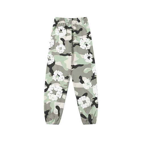 EM Sneakers Denim Tears The Cotton Wreath Sweatpant Gray Camo