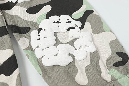 EM Sneakers Denim Tears The Cotton Wreath Sweatpant Gray Camo