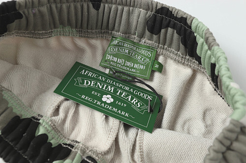 EM Sneakers Denim Tears The Cotton Wreath Sweatpant Gray Camo