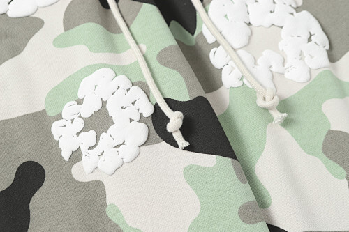 EM Sneakers Denim Tears The Cotton Wreath Sweatpant Gray Camo