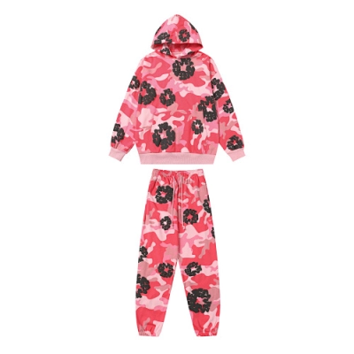 EM Sneakers Denim Tears The Cotton Wreath Sweatshirt & Sweatpant Sets Pink Camo 01