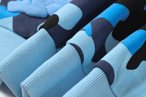 EM Sneakers Denim Tears The Cotton Wreath Sweatshirt Blue Camo