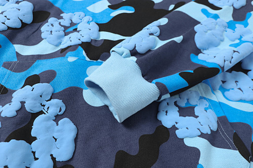 EM Sneakers Denim Tears The Cotton Wreath Sweatshirt Blue Camo