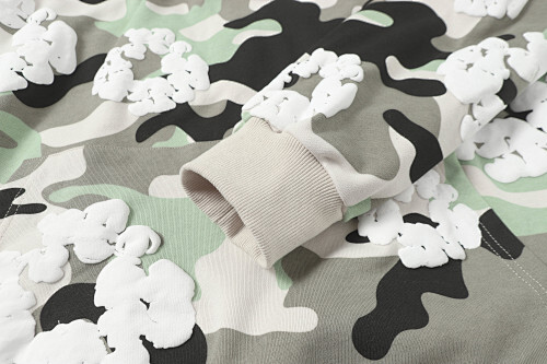 EM Sneakers Denim Tears The Cotton Wreath Sweatshirt Gray Camo