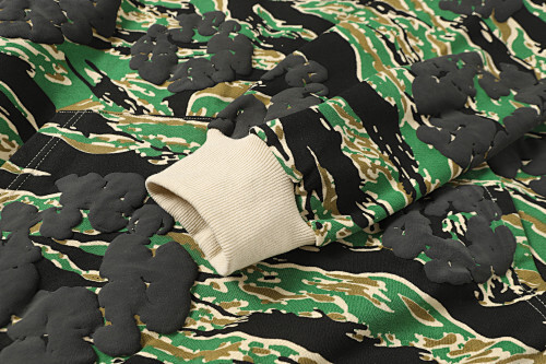 EM Sneakers Denim Tears The Cotton Wreath Sweatshirt Green Camo