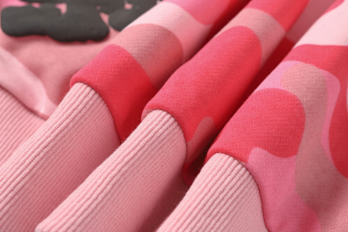 EM Sneakers Denim Tears The Cotton Wreath Sweatshirt Pink Camo