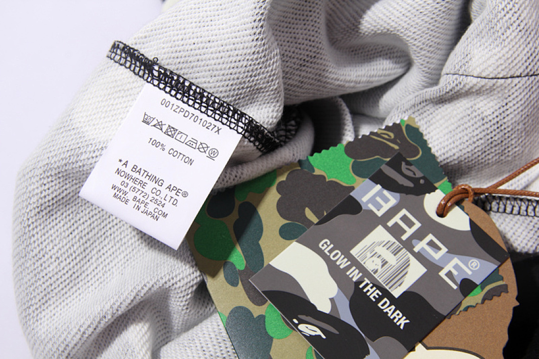 EM Sneakers BAPE Camouflage Shark Shorts #8609 White /Black