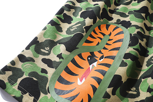 EM Sneakers BAPE Classic Camouflage Shark Shorts #8669 Green