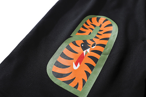 EM Sneakers BAPE Shark Wide Sweat Shorts Black