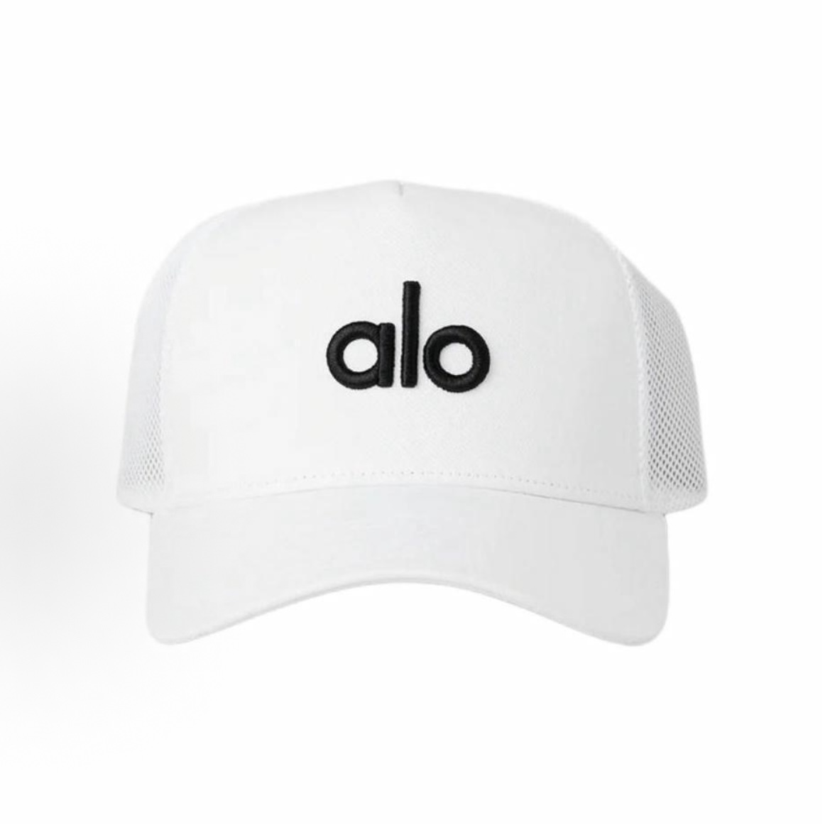 EM Sneakers Alo Yoga District Trucker Hat White Black