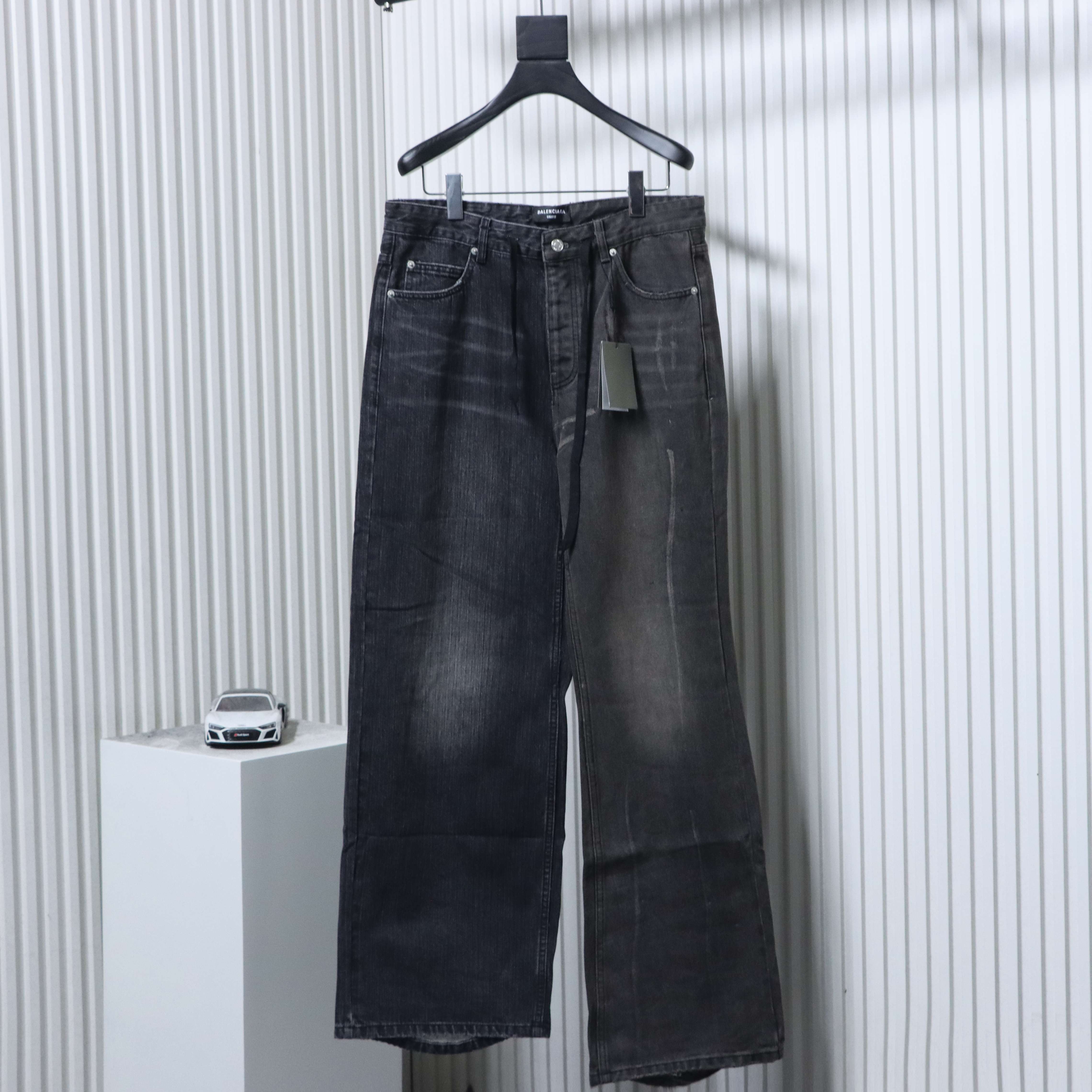EM Sneakers Balenciaga 25ss Paneled Washed Black Denim Jeans