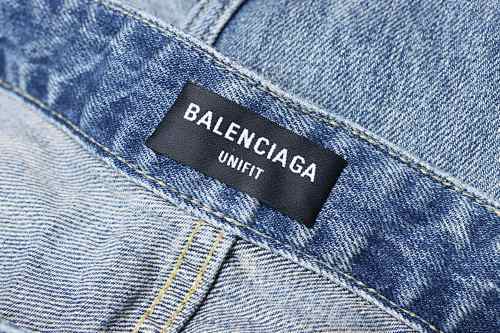 EM Sneakers Balenciaga 25SS Slashed Distressed Jeans Washed Blue