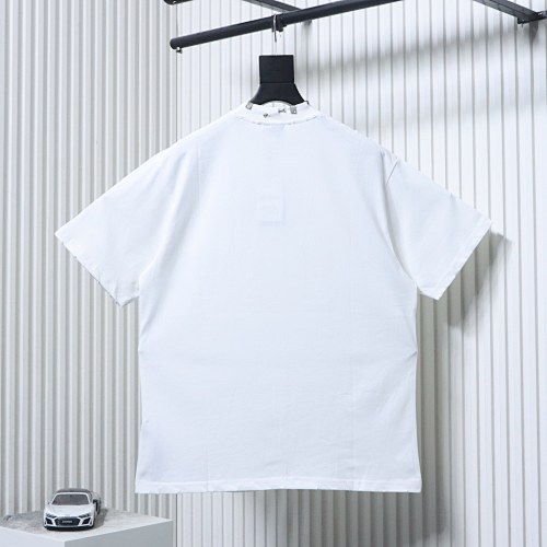 EM Sneakers Balenciaga Pierced and Studded T-Shirt White