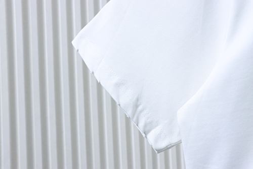 EM Sneakers Balenciaga Pierced and Studded T-Shirt White