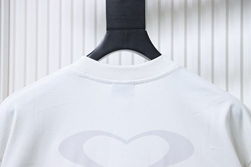 EM Sneakers Balenciaga Qixi Valentine's Day Limited Edition T-Shirt with Heart Logo White