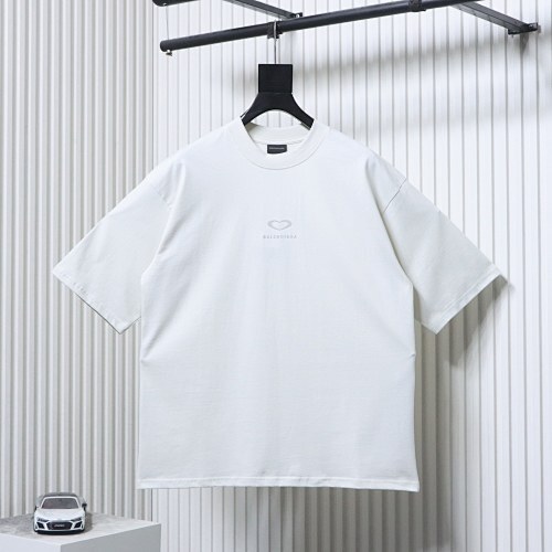 EM Sneakers Balenciaga Qixi Valentine's Day Limited Edition T-Shirt with Heart Logo White