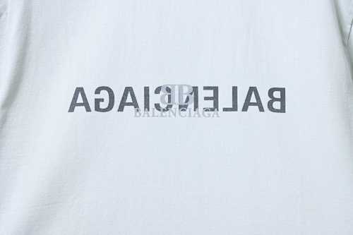 EM Sneakers Balenciaga Reversed Double-B Logo Print Washed Distressed T-Shirt White