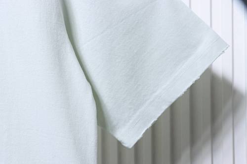 EM Sneakers Balenciaga Reversed Double-B Logo Print Washed Distressed T-Shirt White