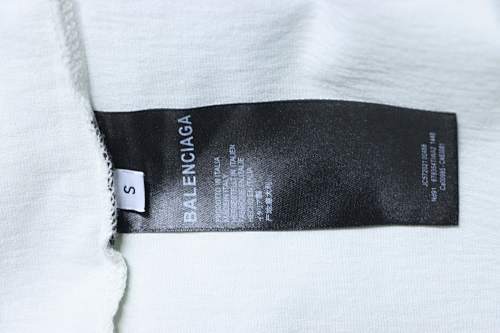 EM Sneakers Balenciaga Reversed Double-B Logo Print Washed Distressed T-Shirt White
