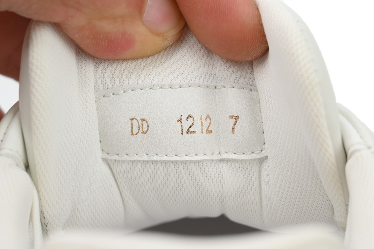 EM Sneakers Louis Vuitton Trainer Sneaker × Yayoi Kusama White 