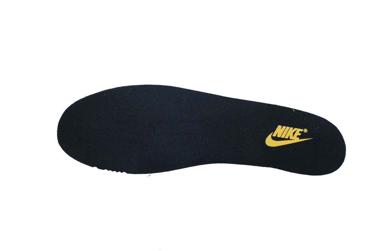 EM Sneakers Nike SB Dunk High × Wu-Tang Premium