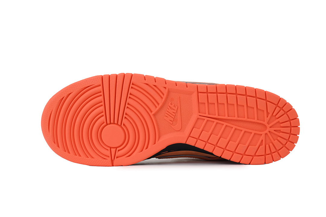 EM Sneakers Nike SB Dunk Low × Concepts Orange Lobster