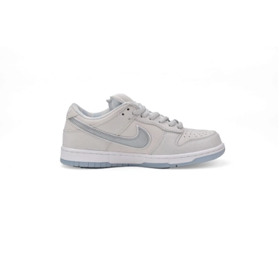 EM Sneakers Nike SB Dunk Low × CONCEPTS White Lobster 02