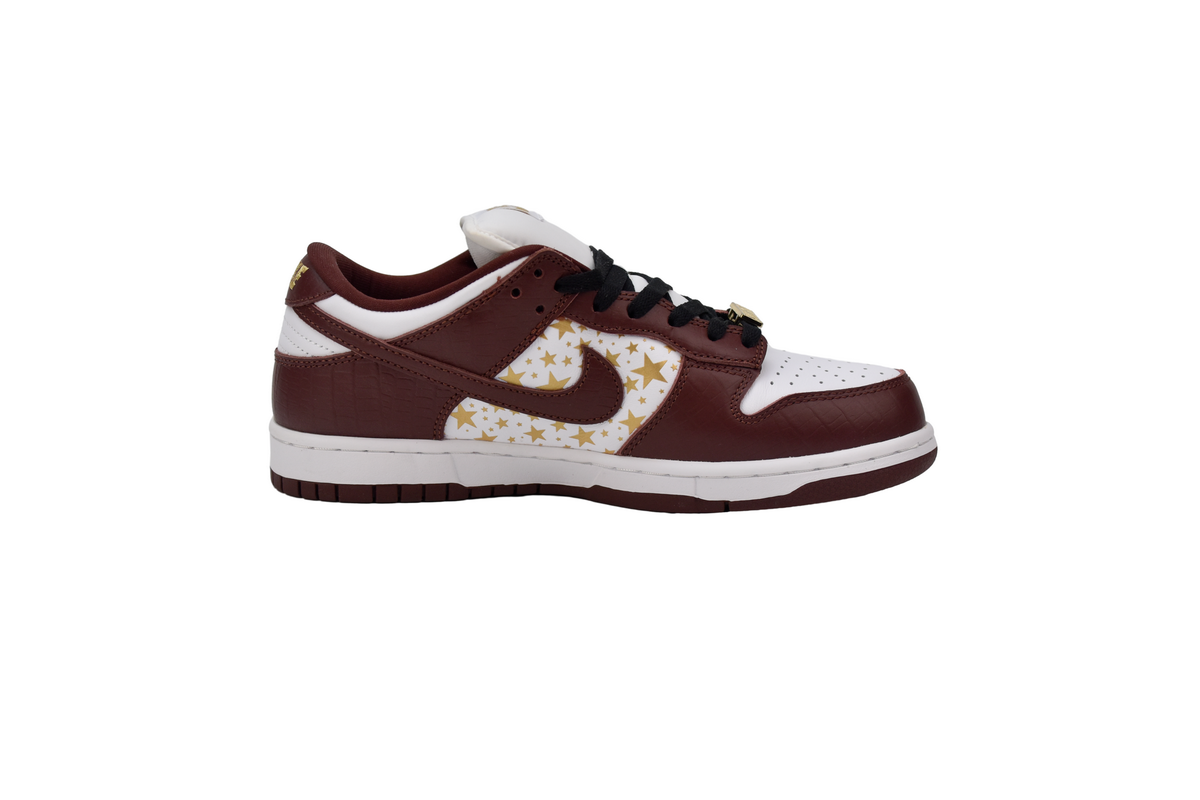 EM Sneakers Nike SB Dunk Low × Supreme Barkroot Brown