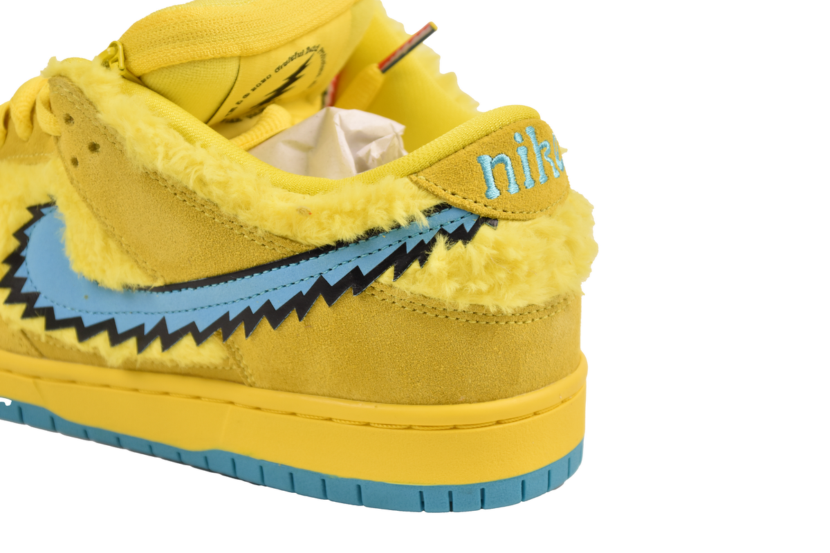 EM Sneakers Nike SB Dunk Low Grateful Dead Bears Opti Yellow
