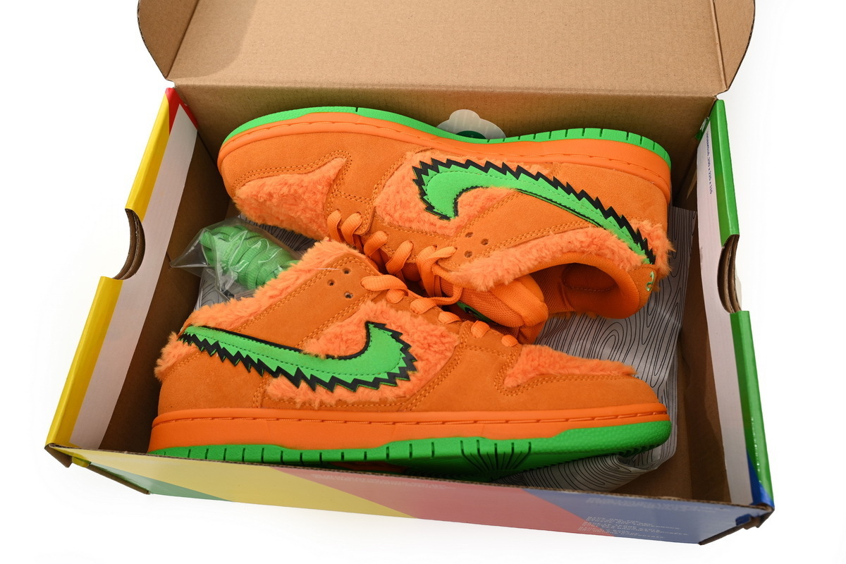 EM Sneakers Nike SB Dunk Low Grateful Dead Bears Orange