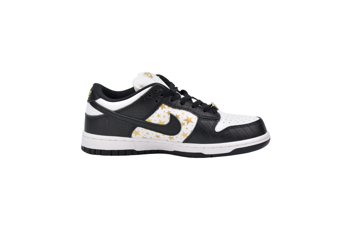 EM Sneakers Nike SB Dunk Low Supreme Stars Black