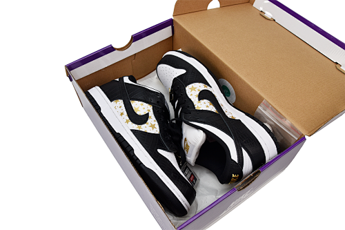 EM Sneakers Nike SB Dunk Low Supreme Stars Black