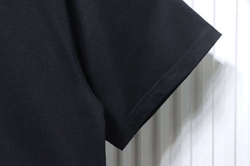 EM Sneakers WE11DONE 26SS Liquid Fluorescent Logo Barrage T-Shirt Black