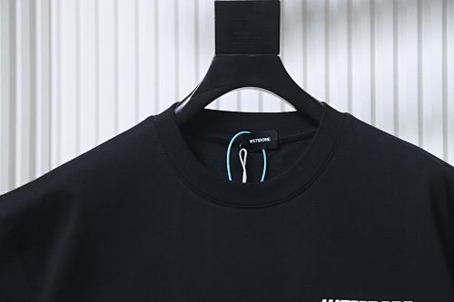 EM Sneakers WE11DONE 26SS 10th Anniversary Edition Logo T-Shirt Black