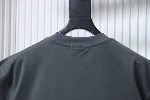 EM Sneakers WE11DONE 26SS 10th Anniversary Edition Logo T-Shirt Gray