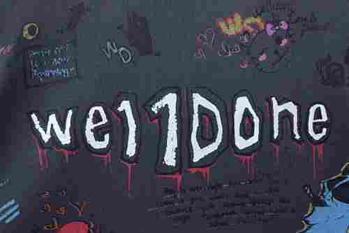 EM Sneakers WE11DONE Colorful Hand-Painted Graffiti Print T-Shirt Black