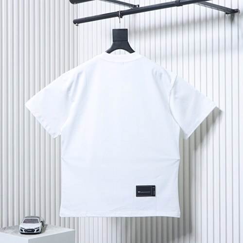 EM Sneakers WE11DONE Minimalist Letter-Print T-Shirt White