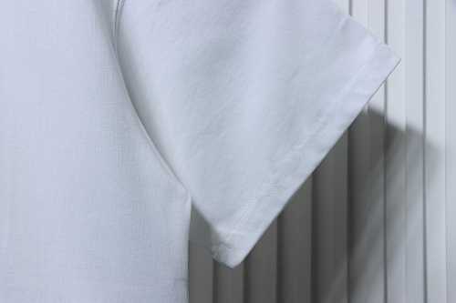 EM Sneakers WE11DONE Minimalist Letter-Print T-Shirt White