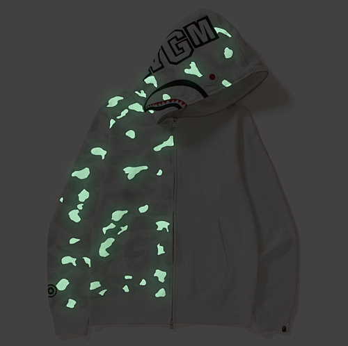 EM Sneakers BAPE City Camo Half Shark Luminescence Full Zip Hoodie Black /White