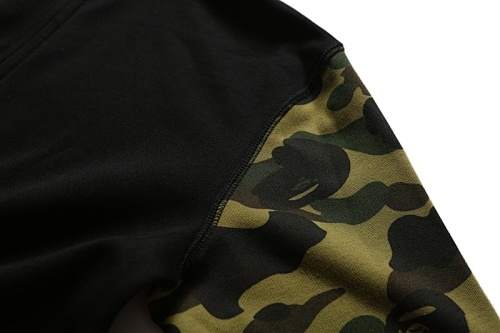 EM Sneakers BAPE Green Camouflage Half Sleeves Full Zip Hoodie