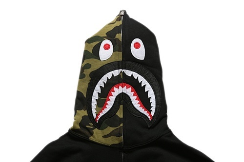 EM Sneakers BAPE Green Camouflage Half Sleeves Full Zip Hoodie