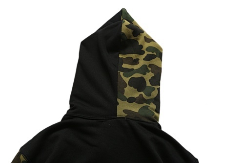 EM Sneakers BAPE Green Camouflage Half Sleeves Full Zip Hoodie