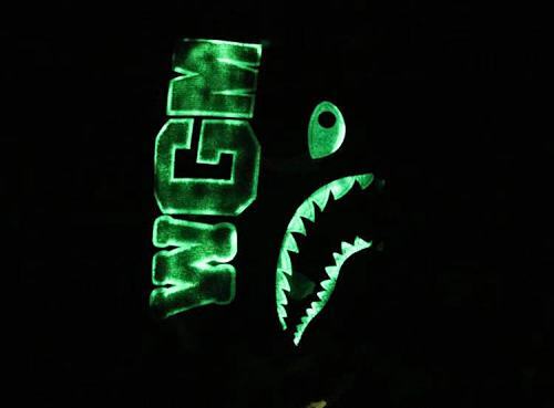EM Sneakers BAPE Shark Head Black & White Glow-in-the-Dark Color-block Hoodie